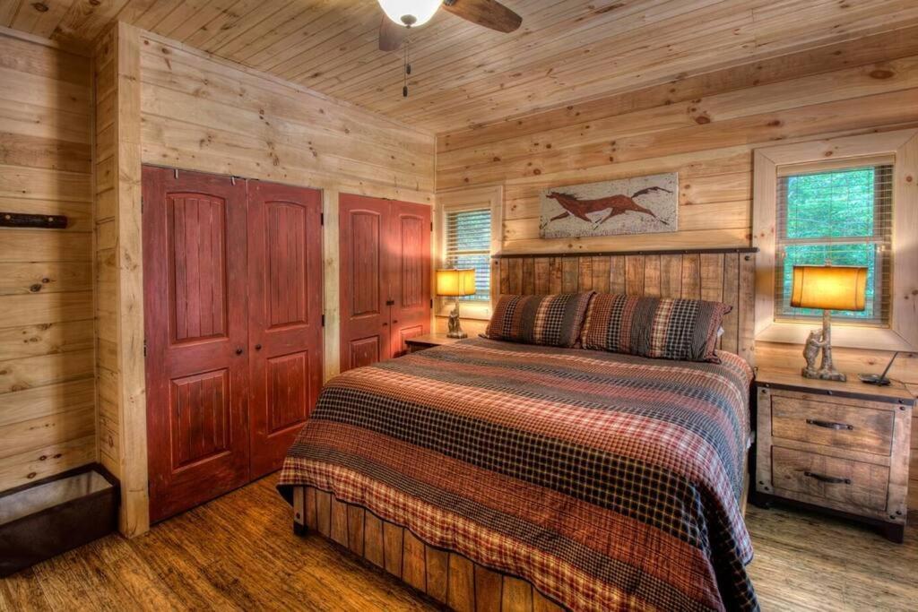 Honeymoon Getaway In Woods Near Noc And Smoky Mtn Rr Villa Bryson City Eksteriør billede